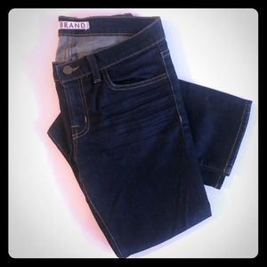 J brand Skinny Jeans Dark Wash sz 27